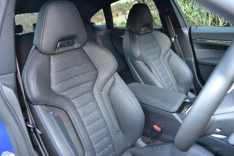 BMW i4 M50 front seats