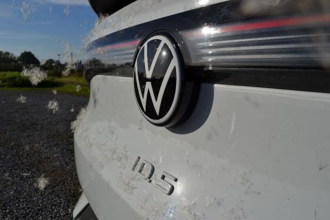 Volkswagen ID.5 logo