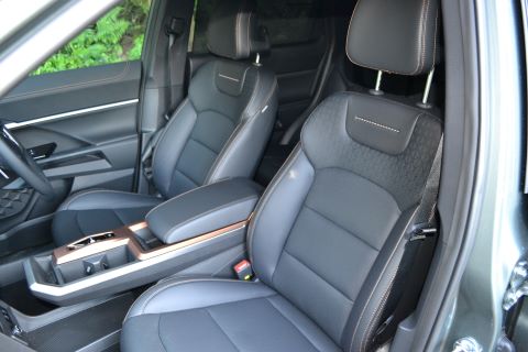 KGM Motors Torres EVX front seats