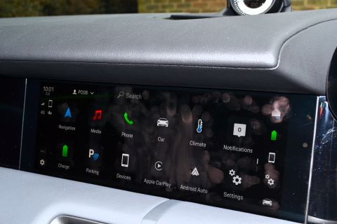 Porsche Taycan infotainment